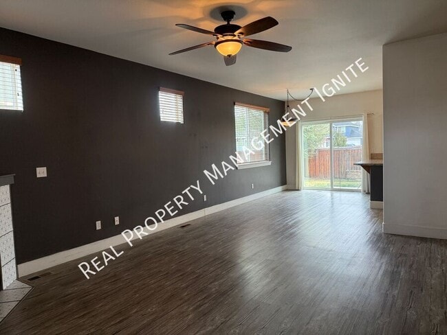 Photo - 20573 Button Brush Ave