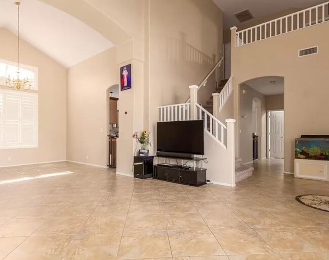 Photo - 18812 N 59th Dr