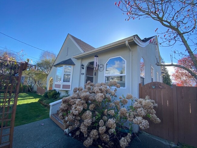 Photo - Ballard Loyal Heights Home