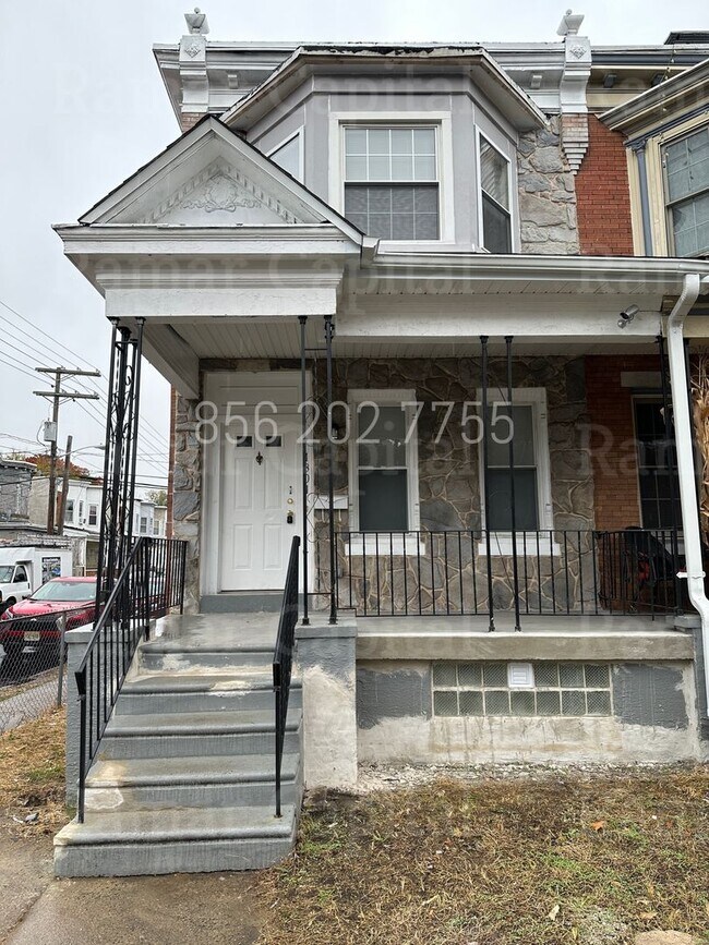 Photo - Parkside Special!! Rent NOW - Single Famil...