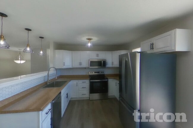 1115 Jet Wing Cir