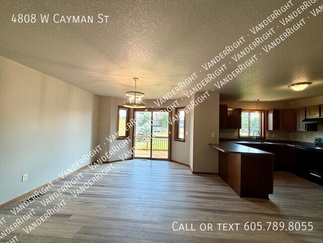 Photo - 4808 W Cayman St