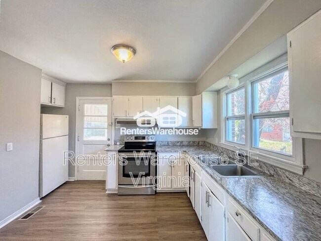 Photo - 1524 Hermitage Pl