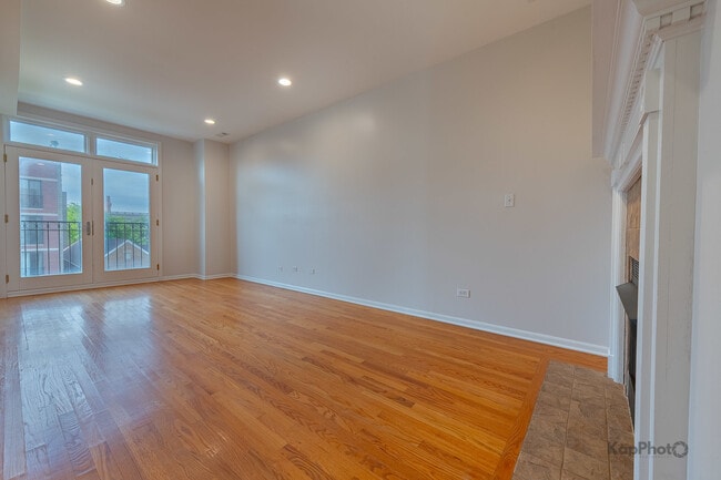 Photo - 2226 W Monroe St Unit 3