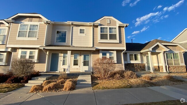 Building Photo - 3 Bedroom 2.5 Bathroom in Denver's Green V... Rental