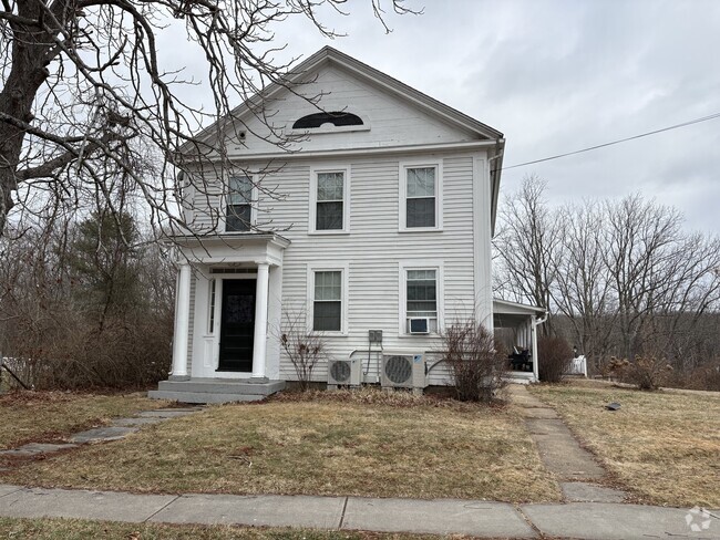 Building Photo - 239 S Main St Rental