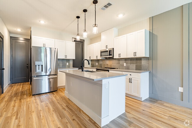 Virginia - 3BR, 2.5BA - 1,957SF - Kitchen
