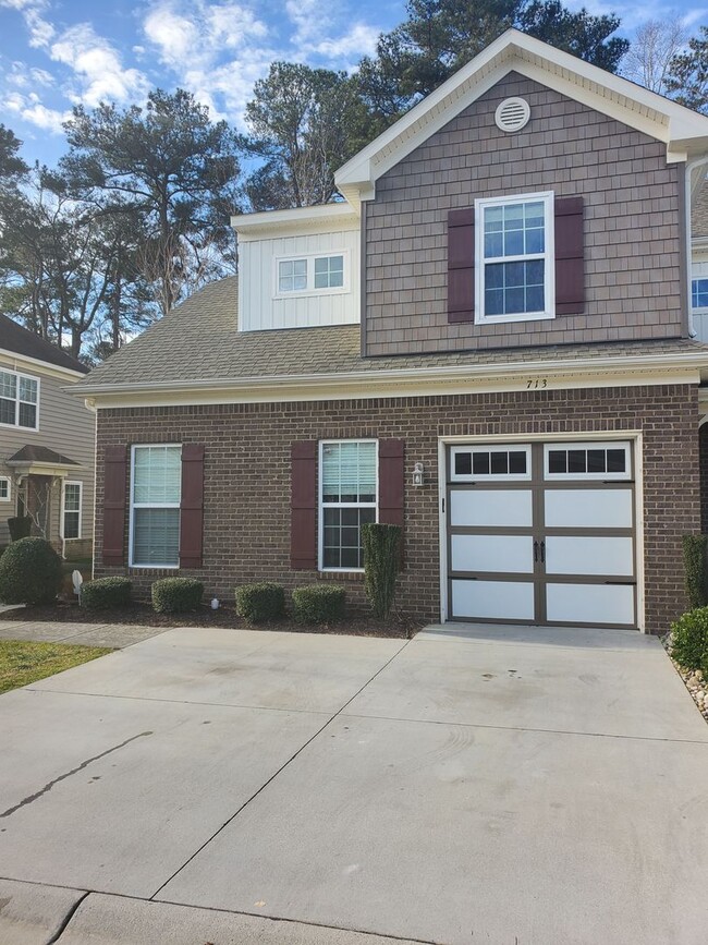 Greentree Commons - Greentree Commons House