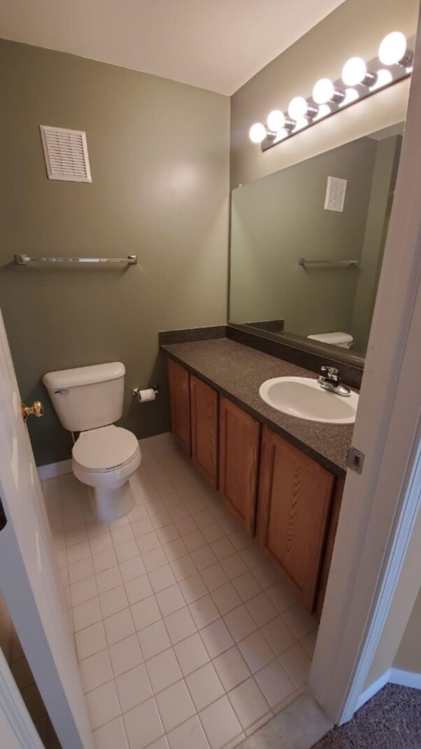 5200 Addington Dr Condo Unit 5200 Addington Drive Condo for Rent in