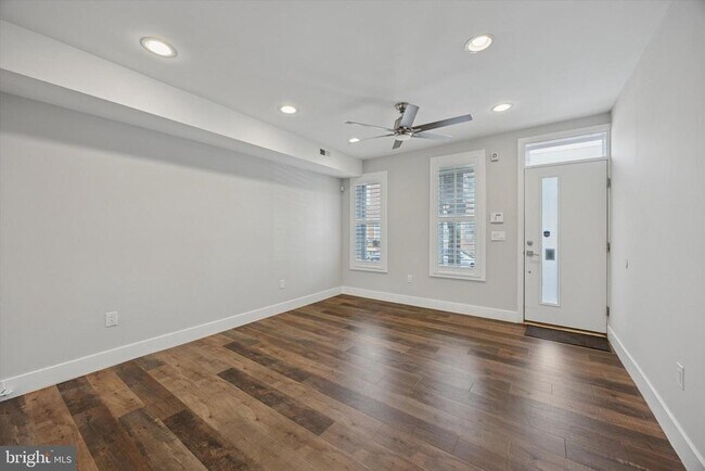 Building Photo - 2222 Wharton St