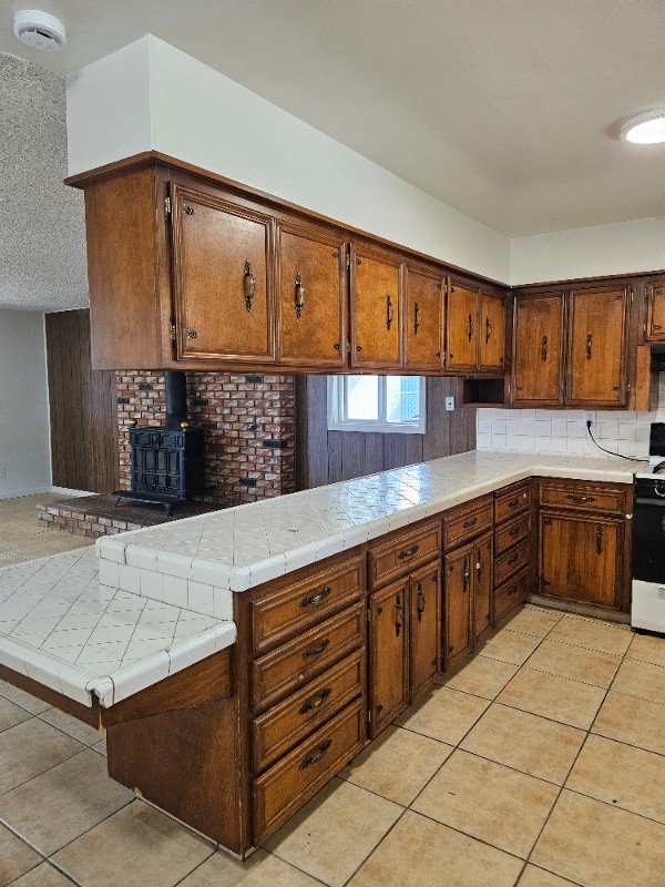 Photo - 1077 N White St