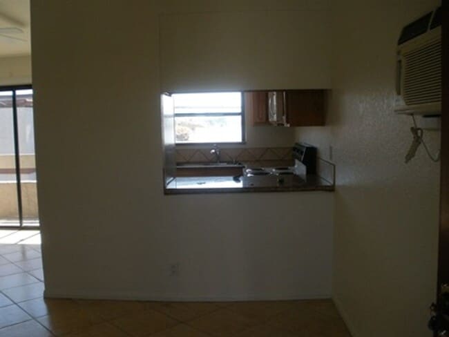 Photo - Normal heights Condo 2BR 1.5BA 1 Car Garage