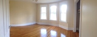 551 Park Ave