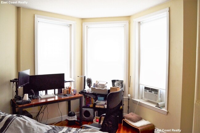 Photo - 1120 Commonwealth Ave Unit 6