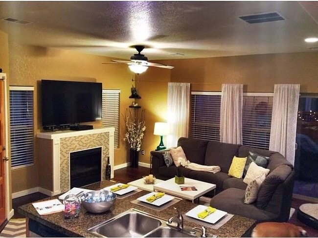 Living Room - 9876 Martin Luther King Junior Boulevard Unit Townhouse