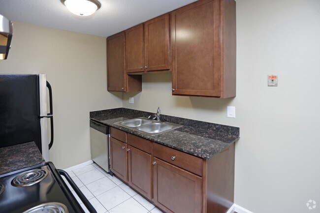 Photo - Imperial Gates Apartments