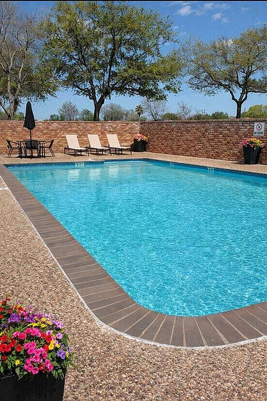Parkwood pool - Parkwood