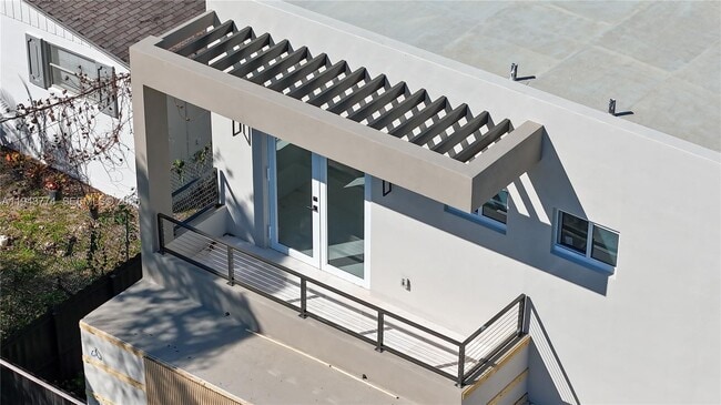 Photo - 7310 SW 63rd Ct