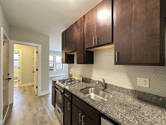 Photo - 712 W Brompton Ave Unidad 43