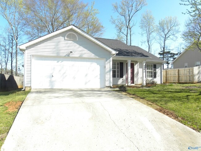 Photo - 258 Mountain Creek Dr