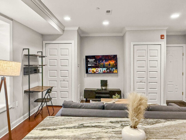 Photo - 606 S 2nd St Unit ID1055795P