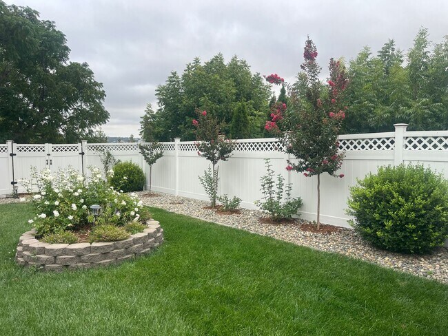 Photo - Custom Executive 4bd/3bath home on 2 acres...
