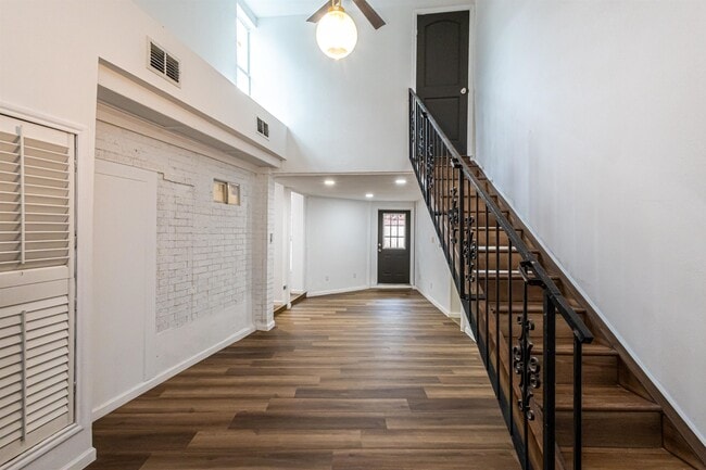 Photo - 1420 Corpus Christi St Unit 1