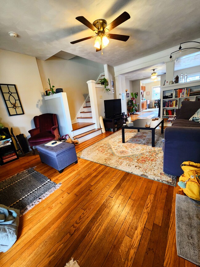 Photo - 5846 Burchfield Ave