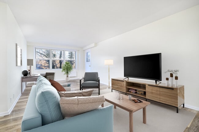 Photo - The Siena Building