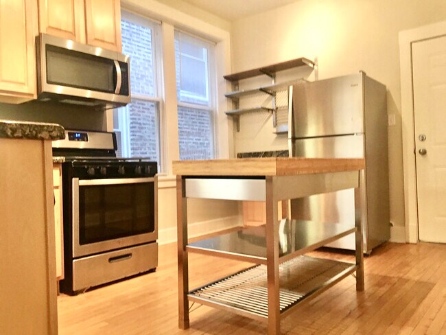 Photo - 2651 W Thomas St Unit 3F
