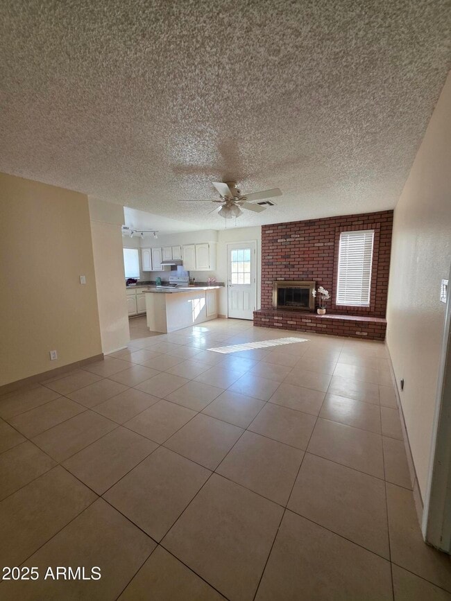 Photo - 10470 E Clinton St