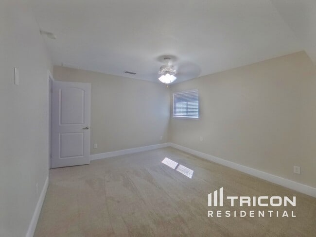 Photo - 1806 Acosta St