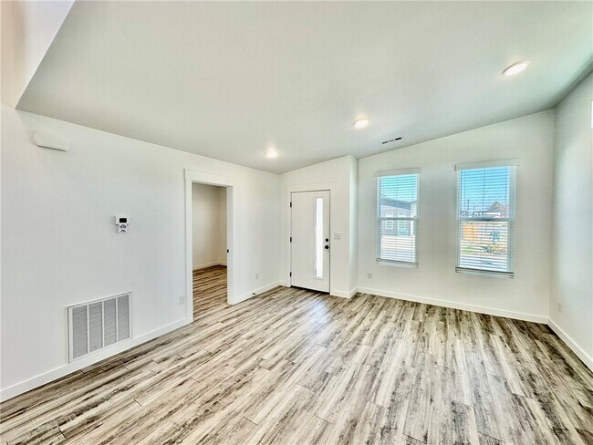 Photo - 1101 States Ave