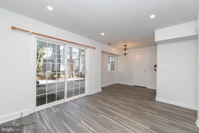 Photo - 363 Barton Run Blvd