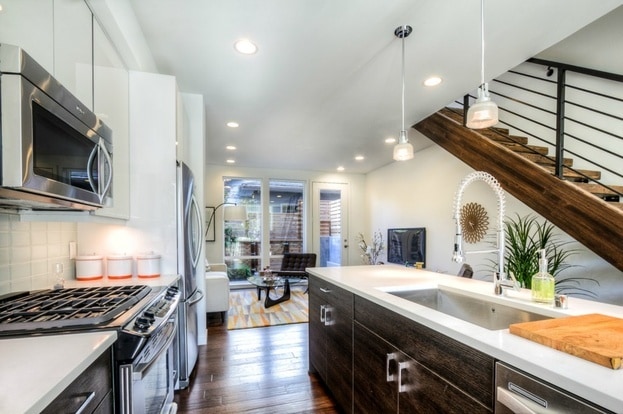 Photo - 256 E Roanoke St