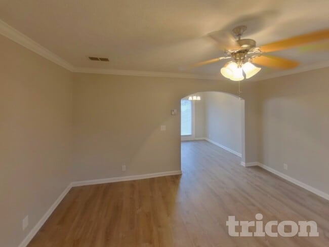 Photo - 1938 Falsetto Ln