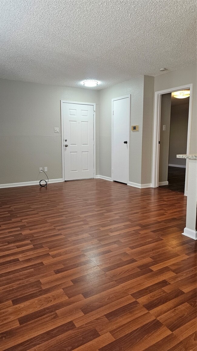 Photo - 2750 Holly Hall St Unidad 1811