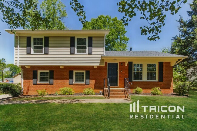 Building Photo - 9926 Rockmeadow Dr