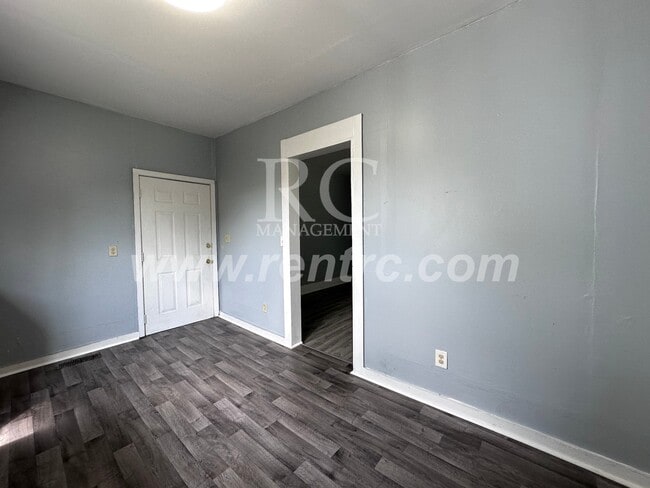 Photo - 92 Lake-