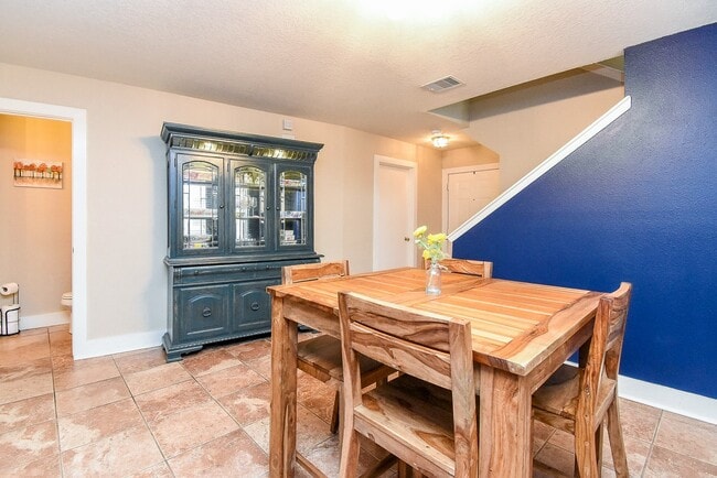 Photo - 10735 Cobblecreek Way