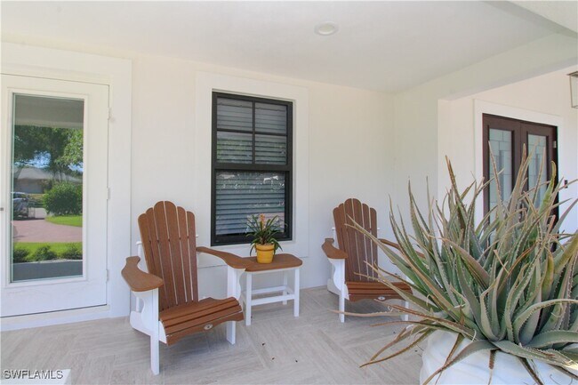 Photo - 1555 Crayton Rd