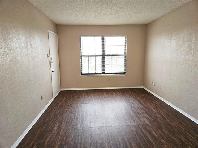 Photo - 6321 Richland Plaza Dr D