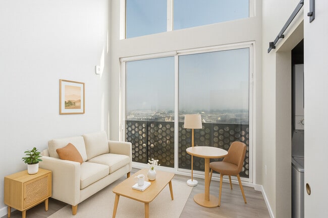 Ellis Apartments