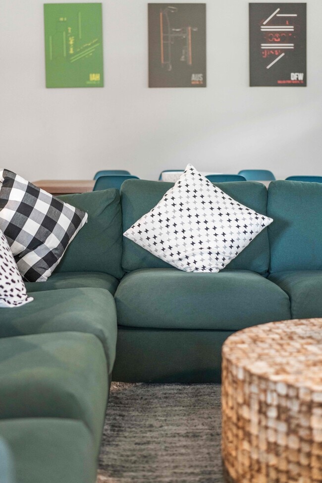 Photo - 1919 Puritan Dr