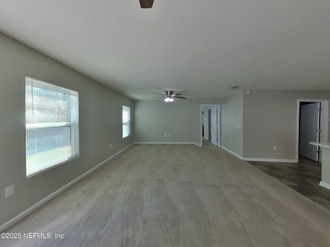 Photo - 1987 April Oaks Dr