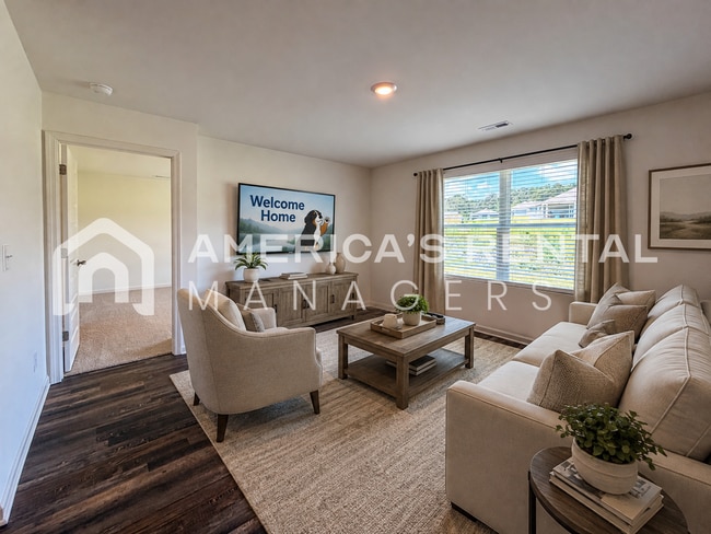 305 Pne Rdg Dr