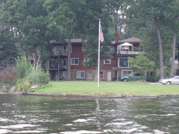 Building Photo - 4335-4335 Ormond Dr