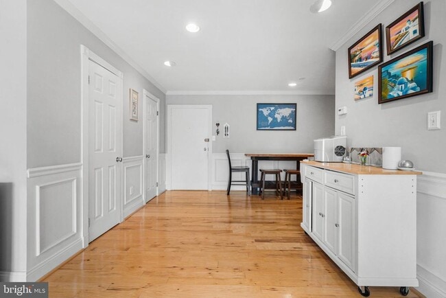 3114 Wisconsin Ave NW Unit 404