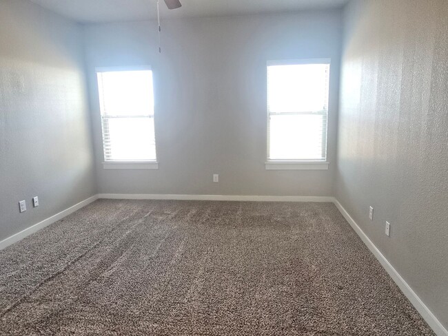 Photo - Great home in Pecan Park