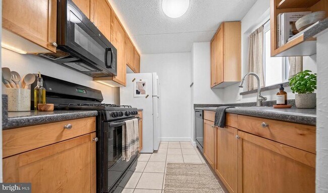 Photo - 60 S Van Dorn St Unidad 413